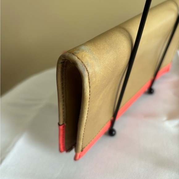 Coach wristlet used good condition - Picture 11 of 17